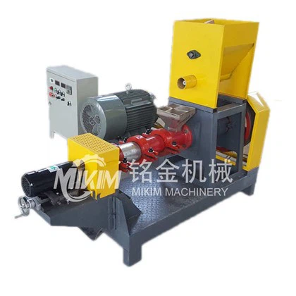 Suzuvchi baliq ekstrudirovka qilingan oziq-ovqat mashinasini yarating